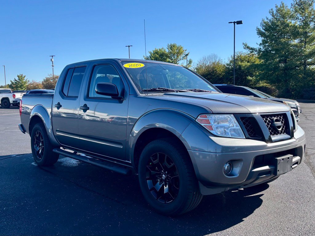 Used 2020 Nissan Frontier SV w/ Midnight Edition Floor Mats RWD image 6
