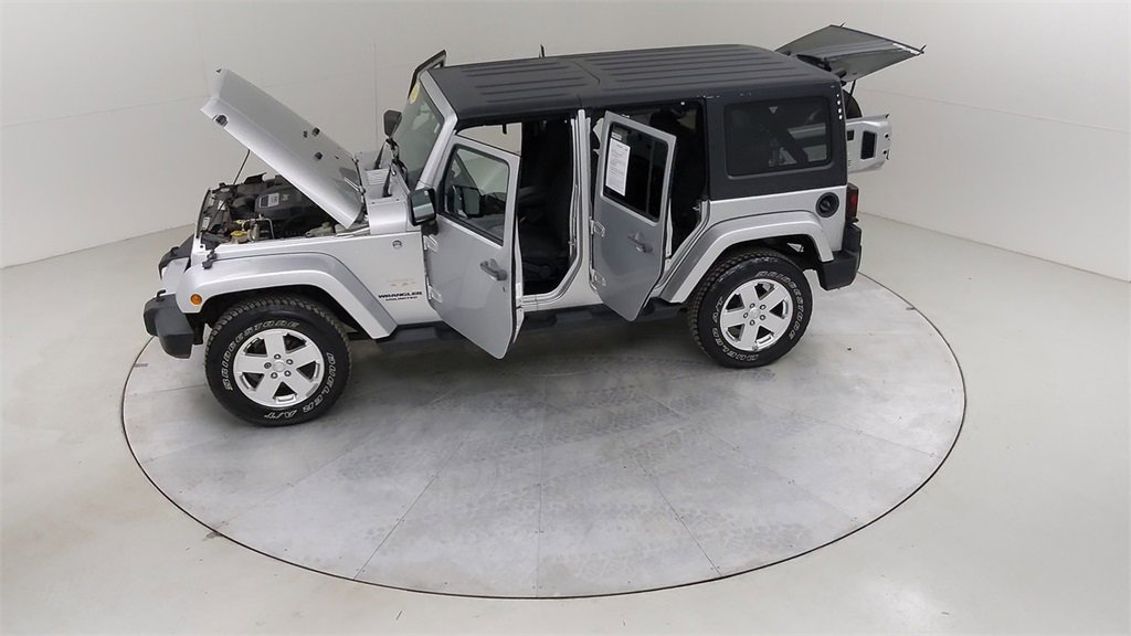 Used 2012 Jeep Wrangler Unlimited Sahara w/ Dual Top Group image 50