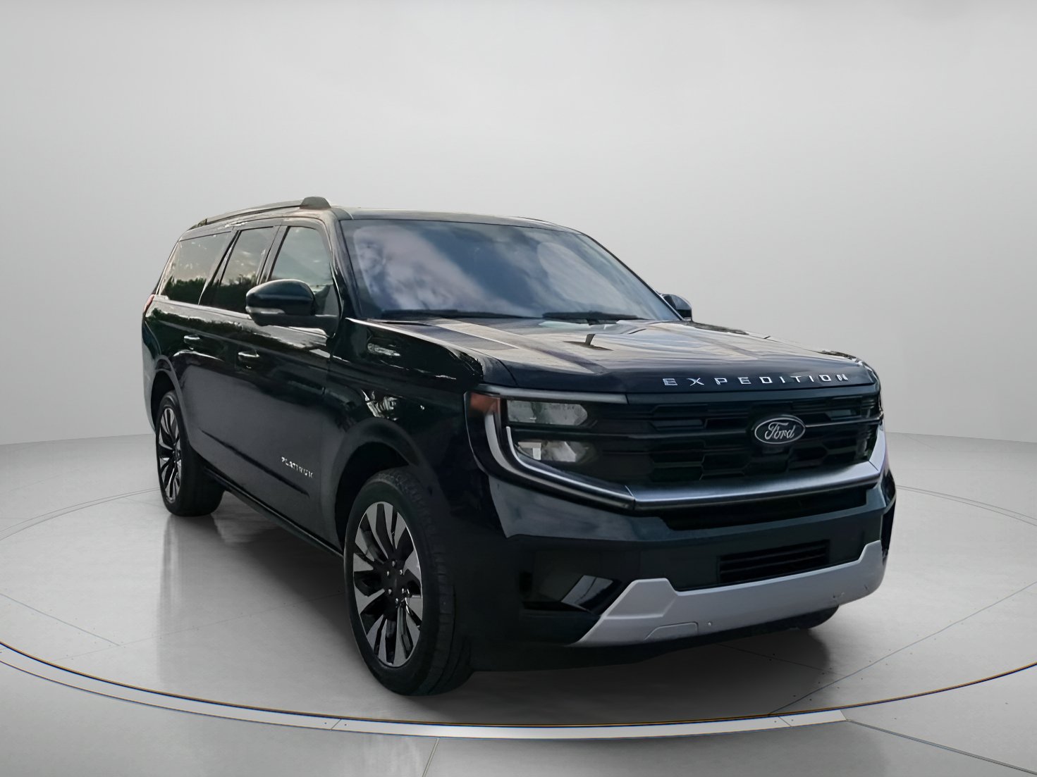 Certified 2025 Ford Expedition Max Platinum w/ Driver's Package AWD/4WD image 4