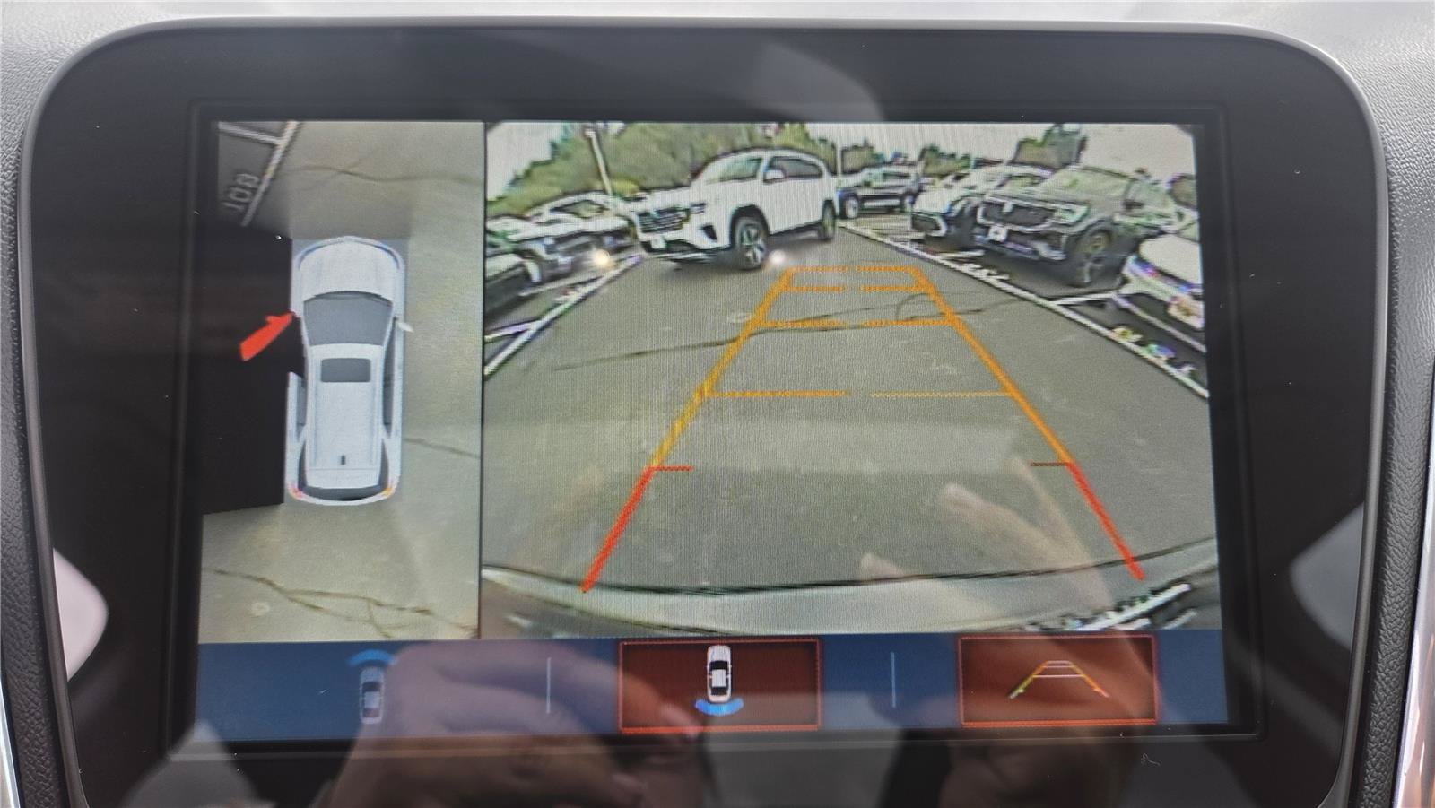 Used 2018 Chevrolet Equinox Premier AWD/4WD image 23