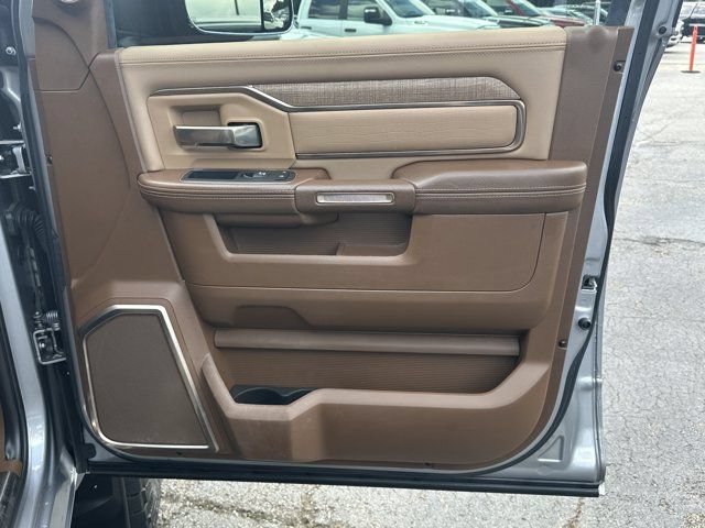 Used 2019 RAM 3500 Limited AWD/4WD image 15