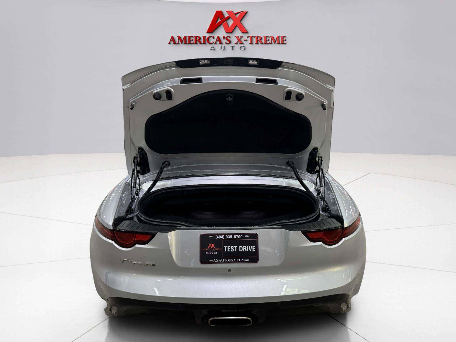 Used 2019 Jaguar F-TYPE Convertible RWD image 49