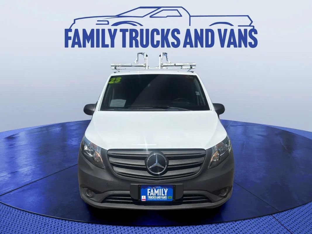 Used 2023 Mercedes-Benz Metris image 8