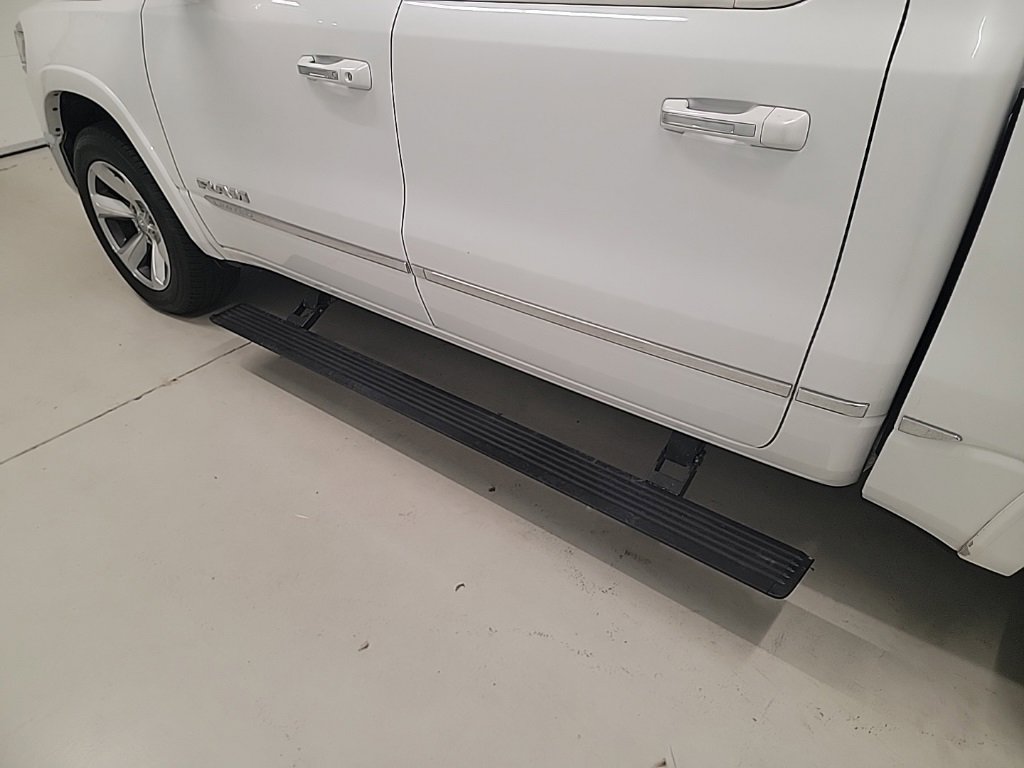 Used 2022 RAM 1500 Limited image 11