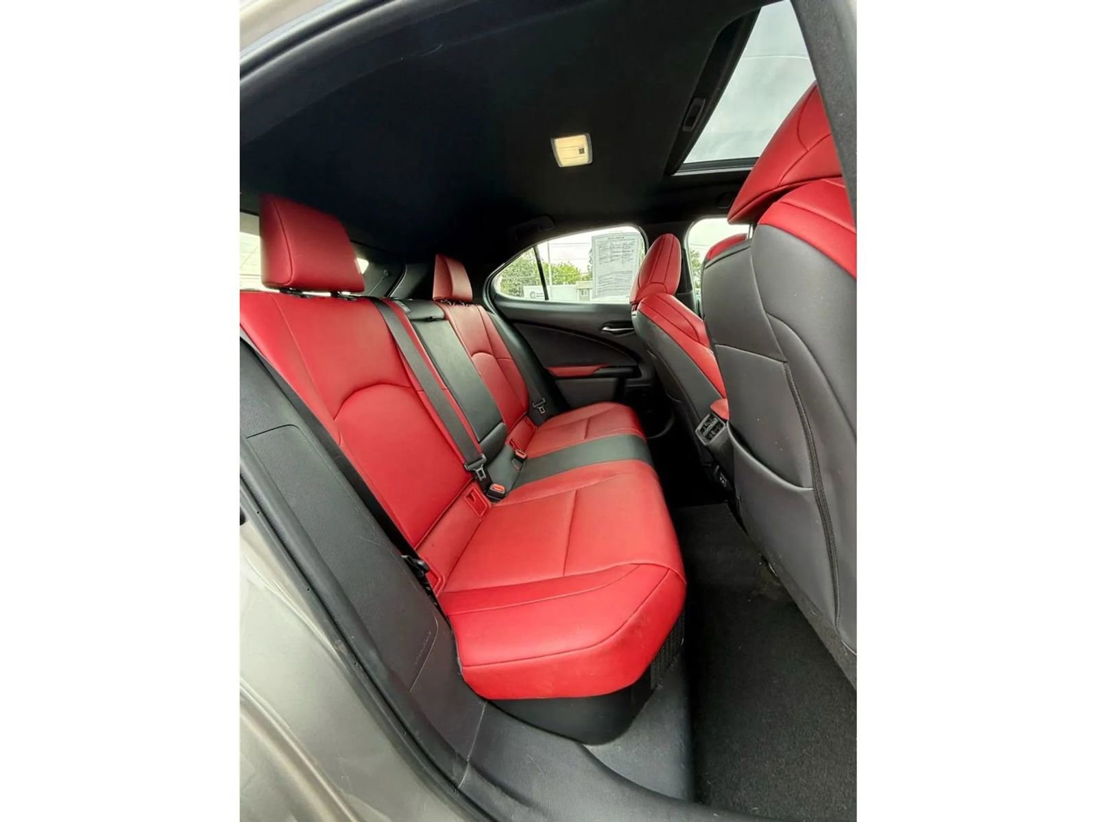 Used 2021 Lexus UX 250h F Sport w/ F Sport Premium Package image 10