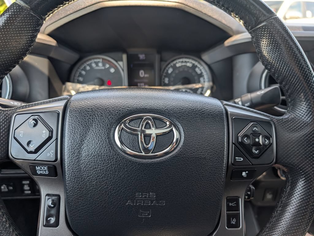 Used 2019 Toyota Tacoma TRD Pro AWD/4WD image 24
