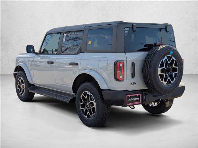 New 2026 Ford Bronco Outer Banks image 8