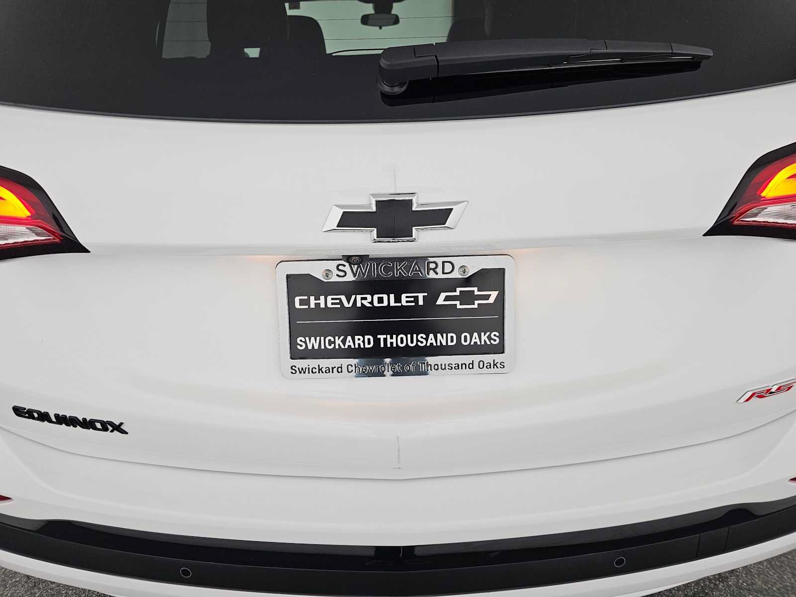 Used 2024 Chevrolet Equinox RS w/ RS Leather Package FWD image 14
