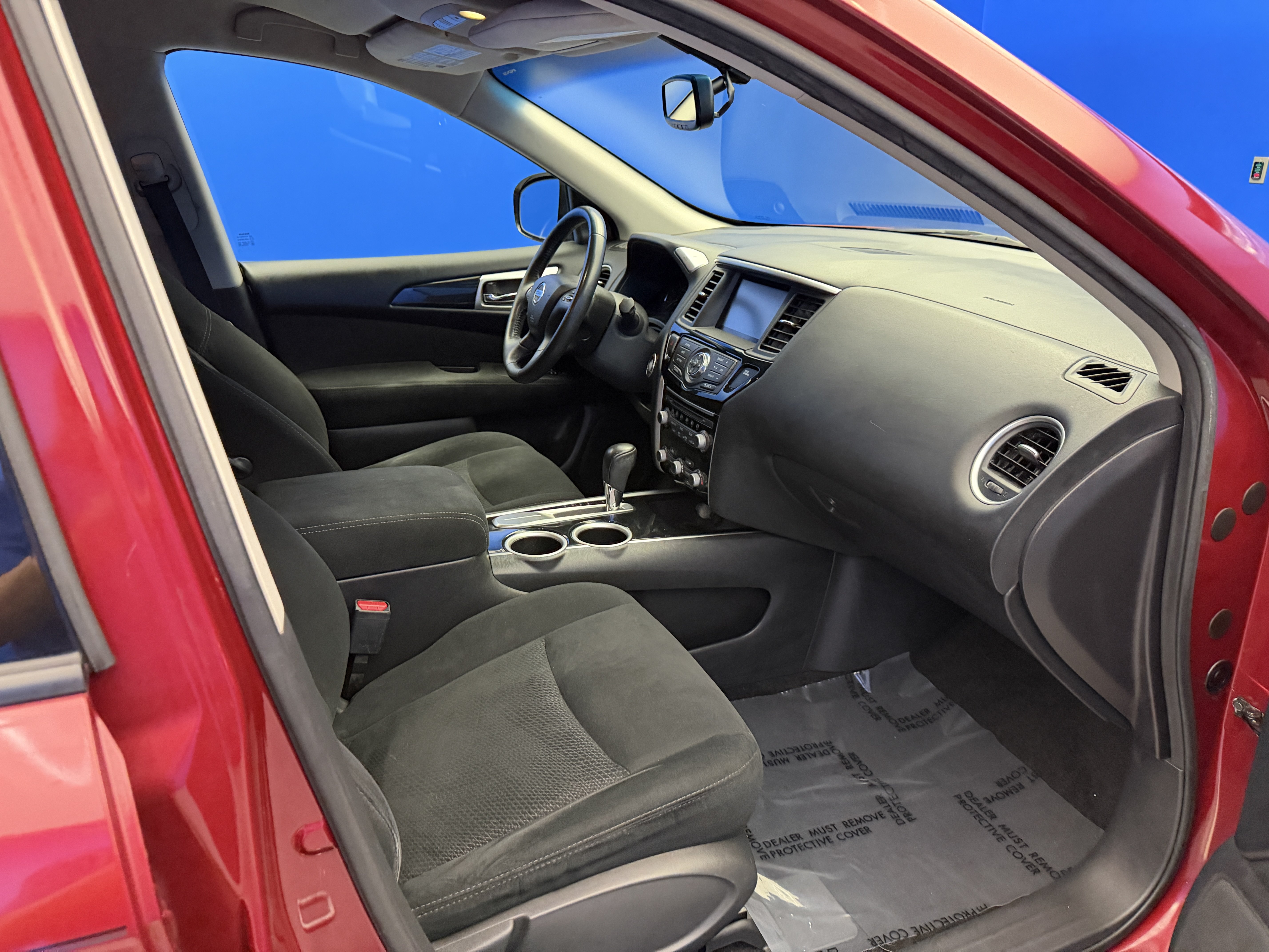 Used 2015 Nissan Pathfinder SV FWD image 24
