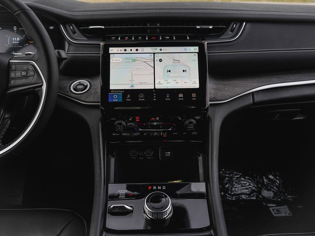 New 2025 Jeep Grand Cherokee Limited image 15