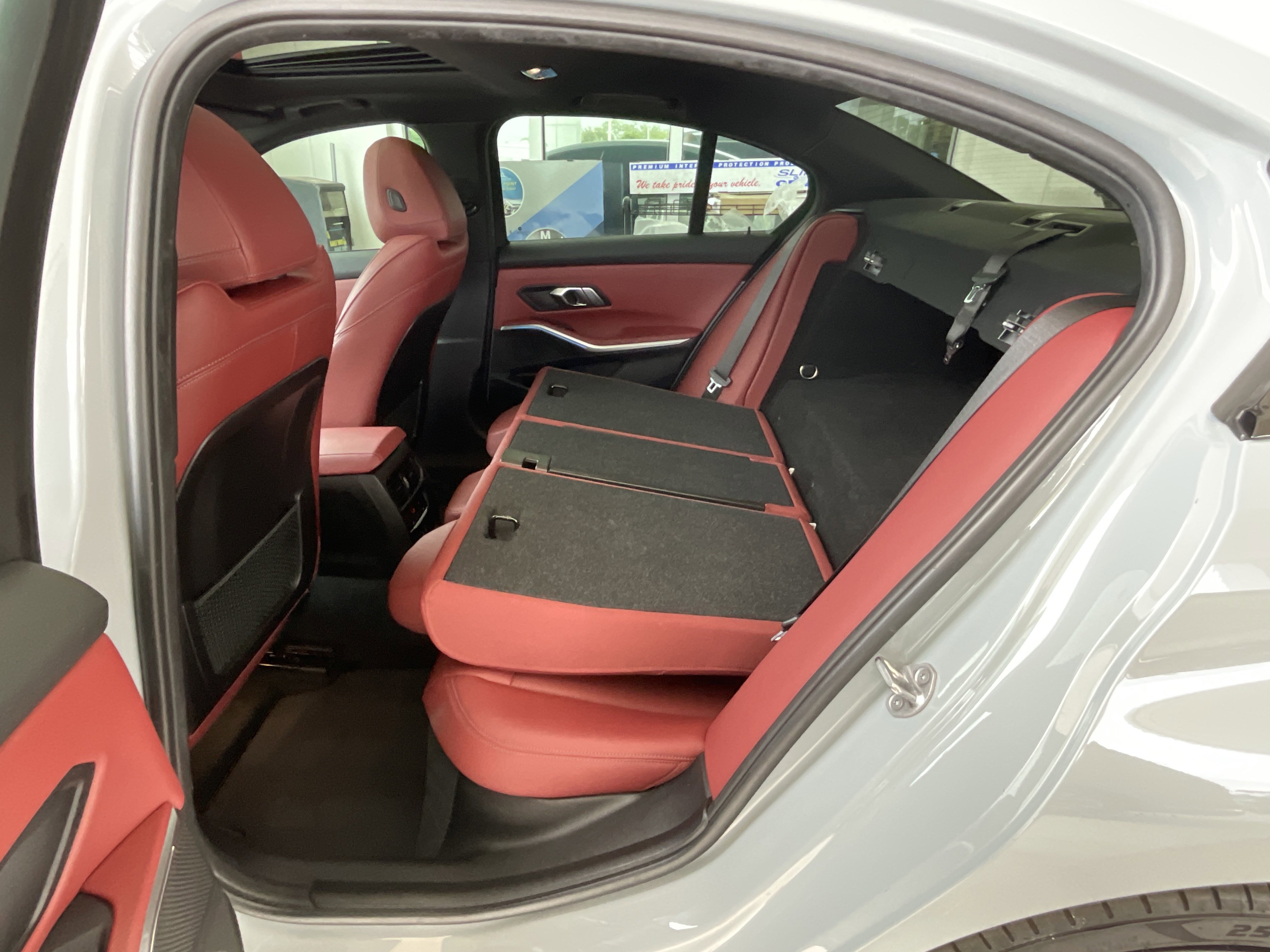 Certified 2023 BMW 330e w/ M Sport Package image 30