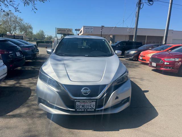 Used 2018 Nissan Leaf SV w/ Protection Package image 2