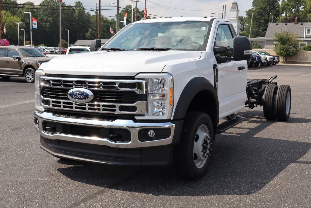 New 2026 Ford F550 2WD Regular Cab Super Duty image 12