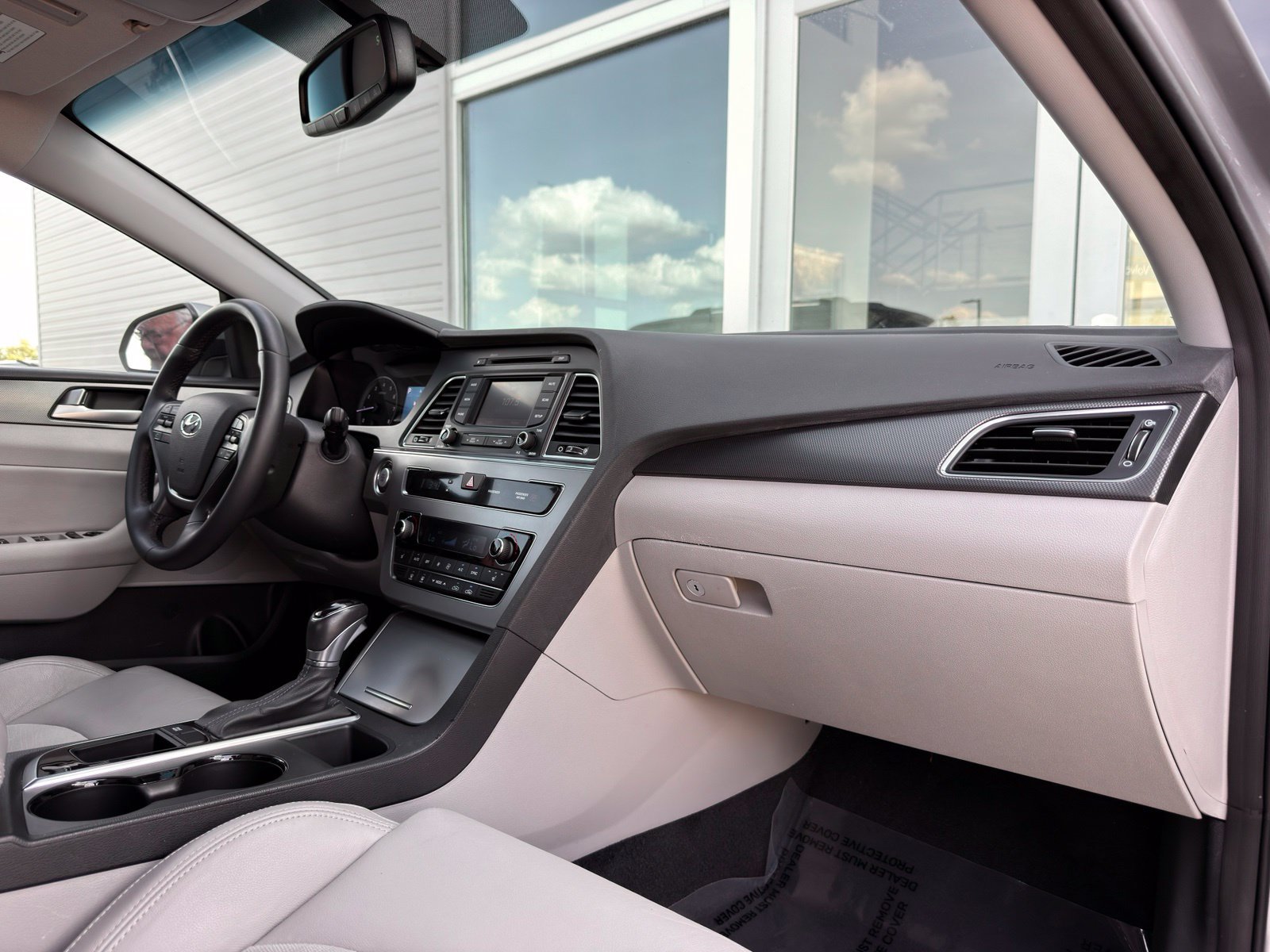 Used 2015 Hyundai Sonata Sport w/ Option Group 03 FWD image 25