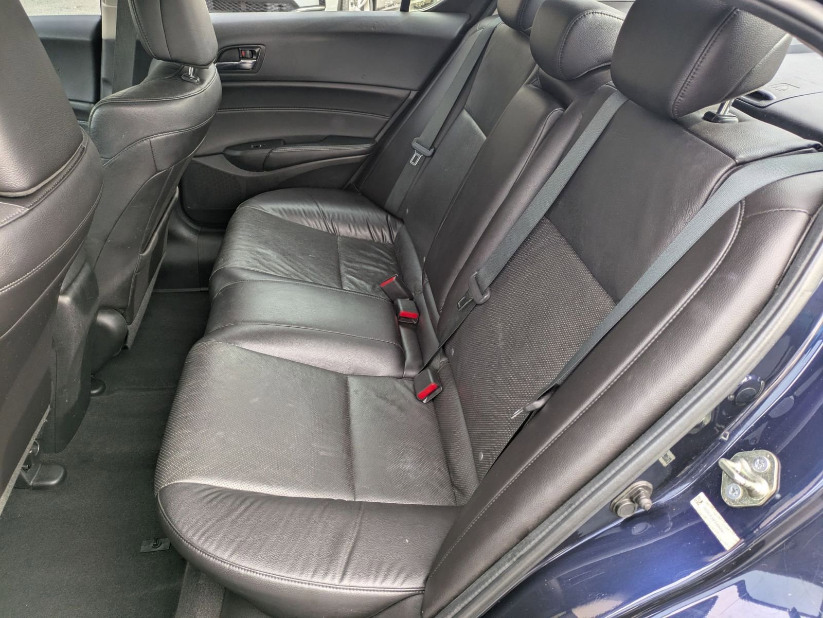 Used 2015 Acura ILX 2.0L image 23