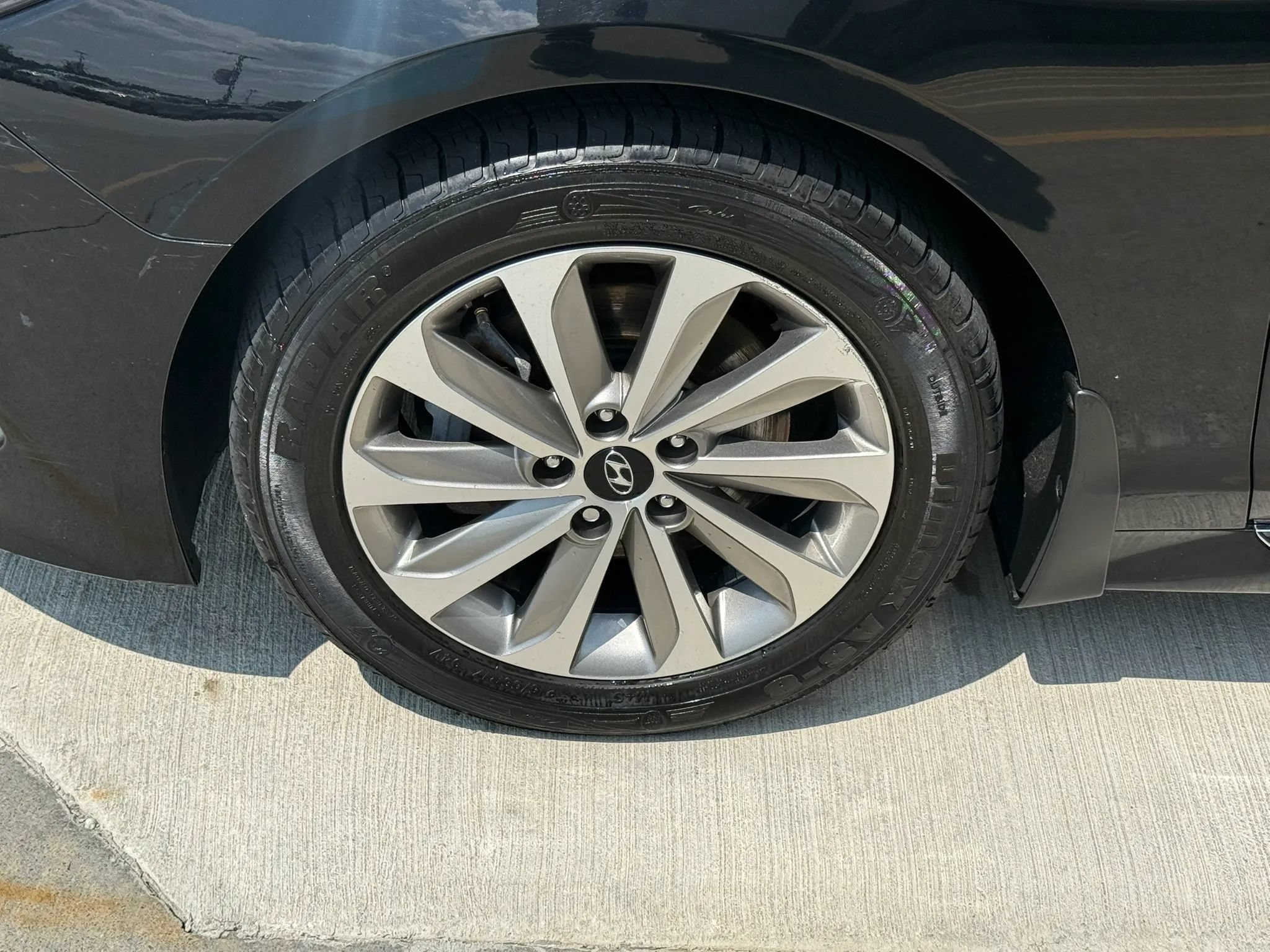 Used 2017 Hyundai Sonata Sport w/ Value Edition Package 02 FWD image 40