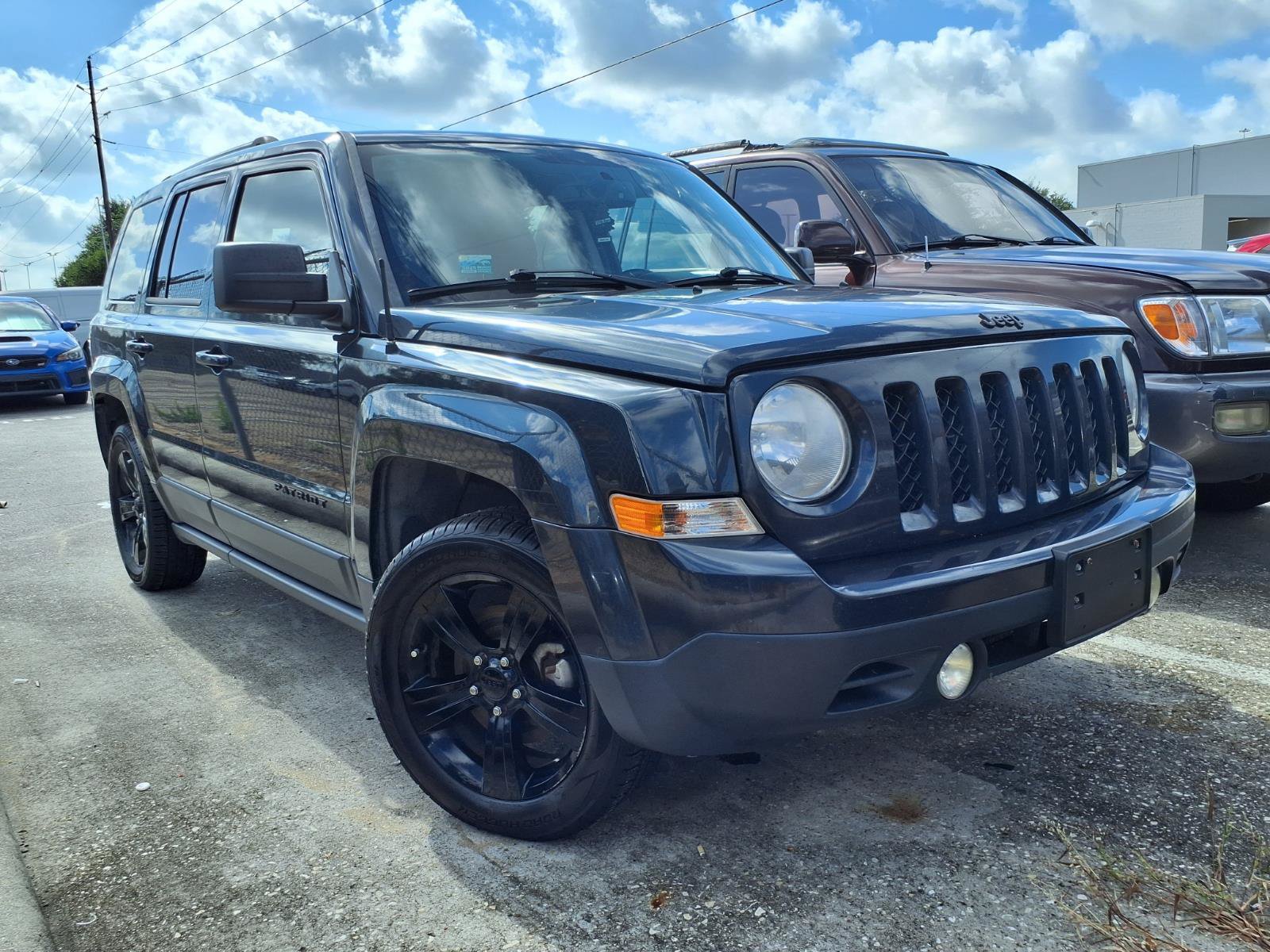Used 2014 Jeep Patriot Sport w/ Power Value Group FWD image 2