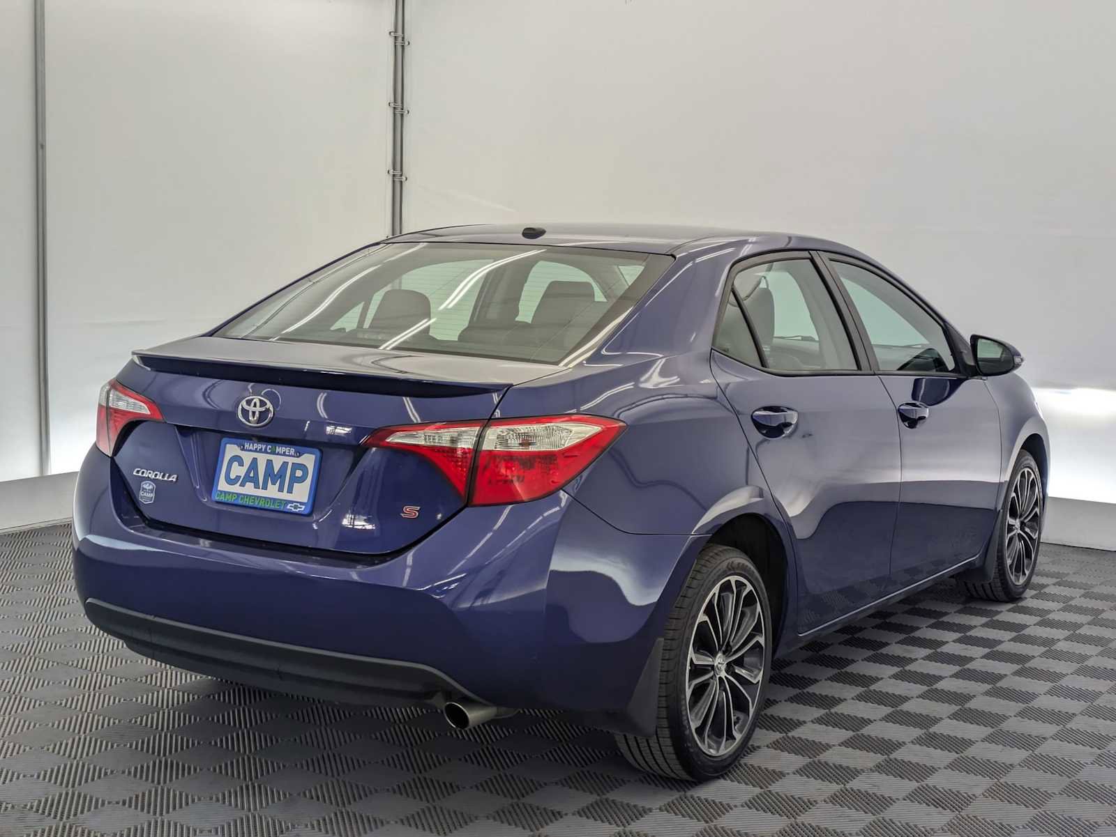 Used 2016 Toyota Corolla S Premium FWD image 6