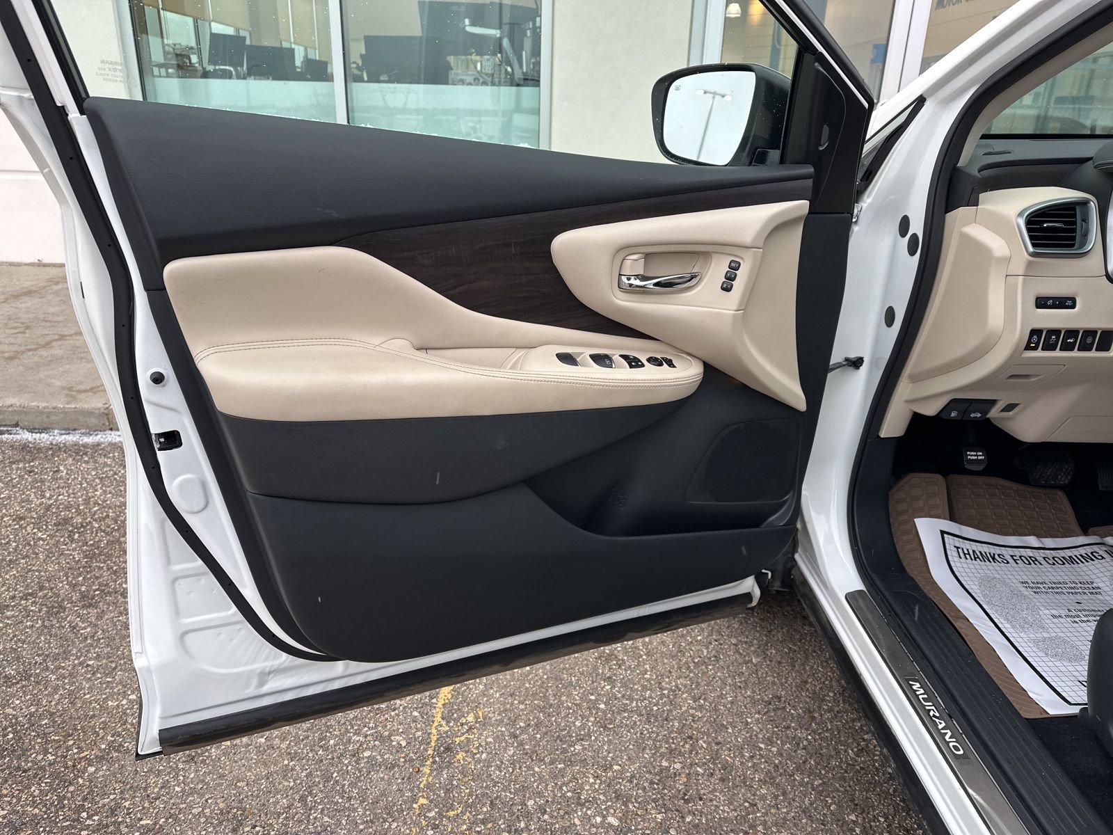 Used 2023 Nissan Murano Platinum w/ Cargo Package AWD/4WD image 17