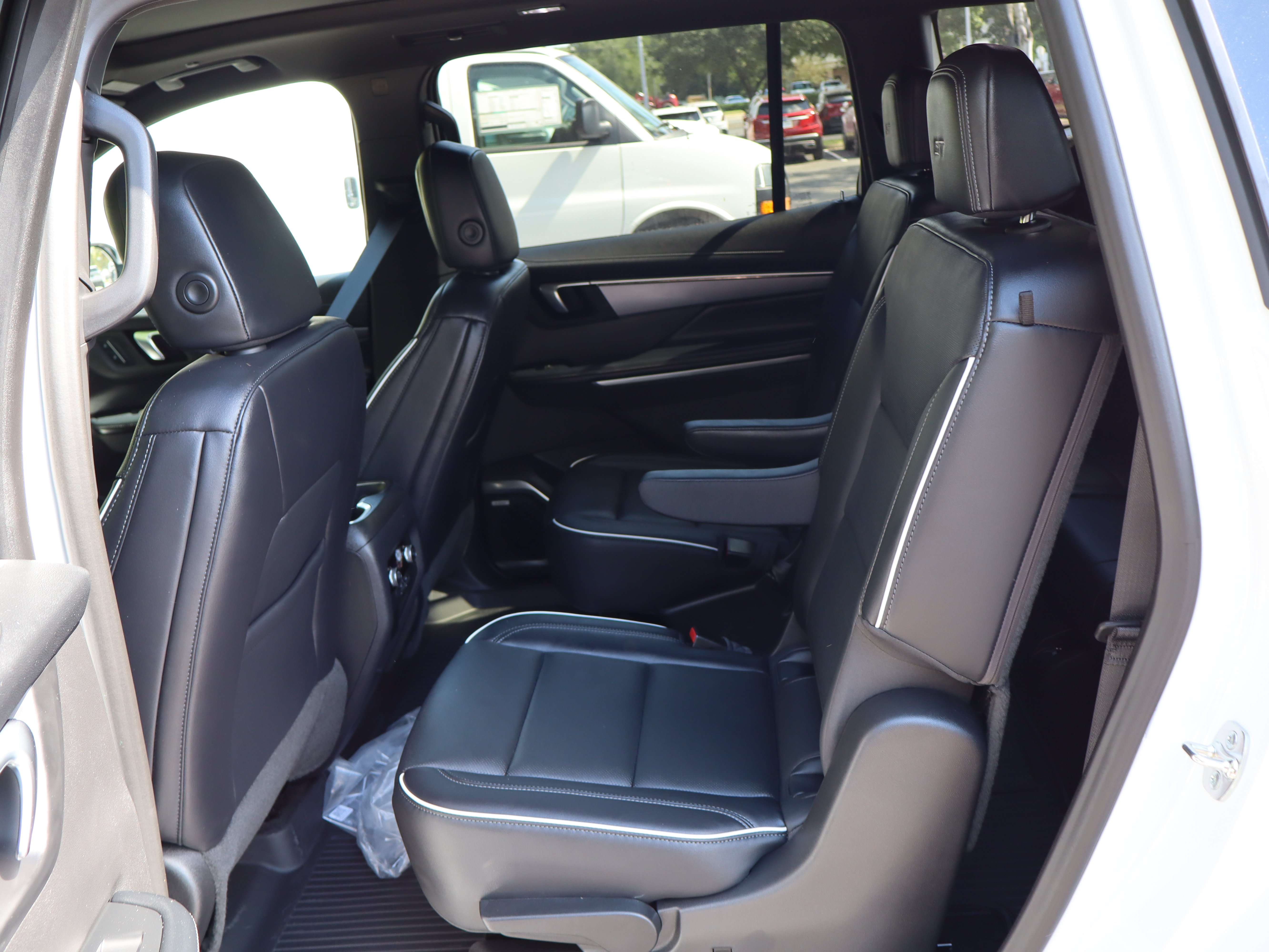 New 2027 Buick Enclave Sport Touring w/ Power Package FWD image 43