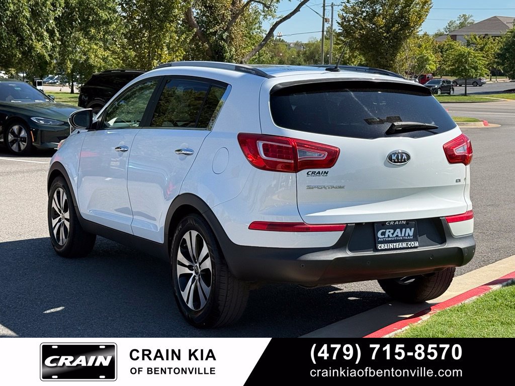 Used 2011 Kia Sportage EX w/ Premium Pkg w/Leather Seats FWD image 5