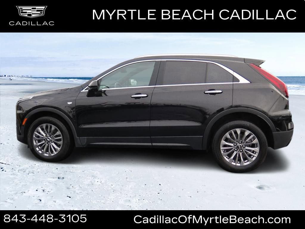 Used 2025 Cadillac XT4 Premium Luxury image 6
