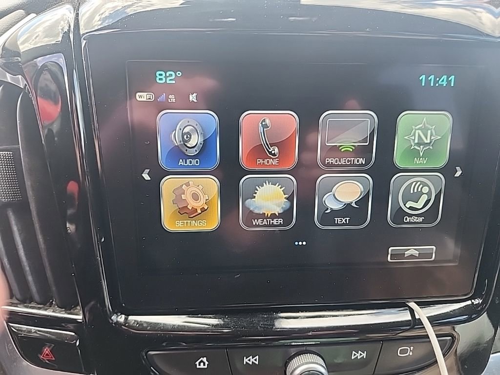 Used 2019 Chevrolet Traverse Premier w/ Driver Confidence II Package image 3