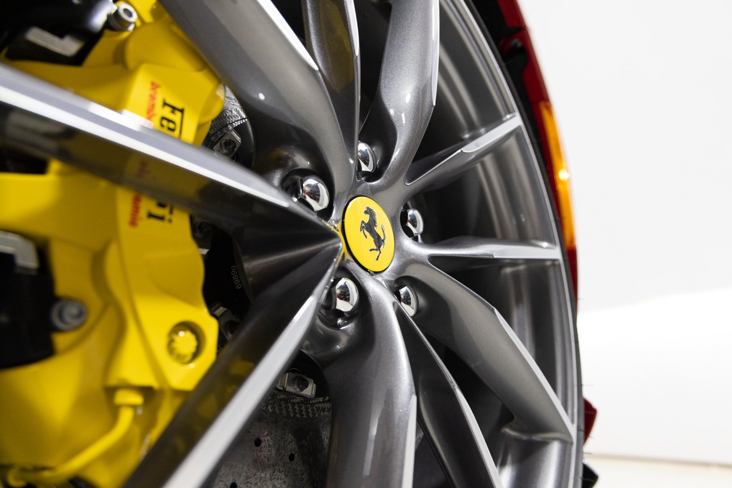 Used 2022 Ferrari 812 GTS RWD image 49