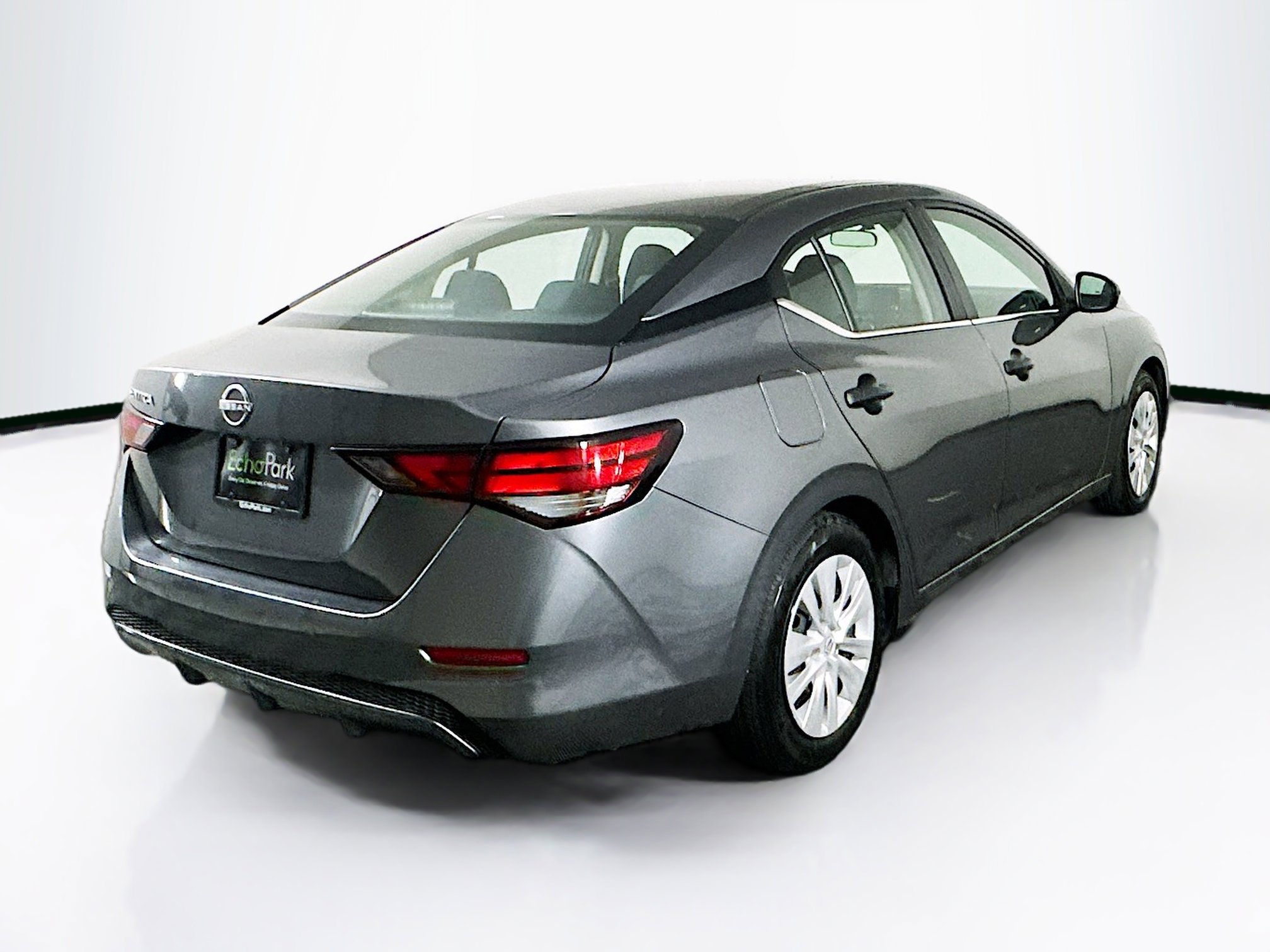 Used 2025 Nissan Sentra S image 9