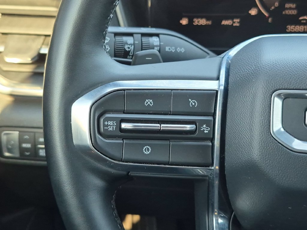 Used 2025 GMC Terrain Elevation AWD/4WD image 21