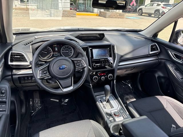 Used 2024 Subaru Forester Premium AWD/4WD image 11