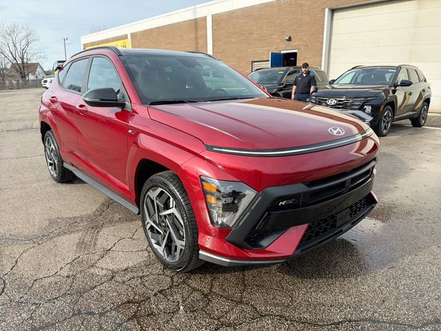Used 2024 Hyundai Kona N Line image 10