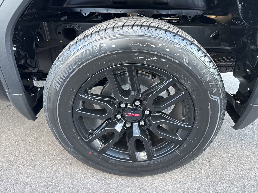 New 2026 GMC Sierra 1500 Elevation image 33