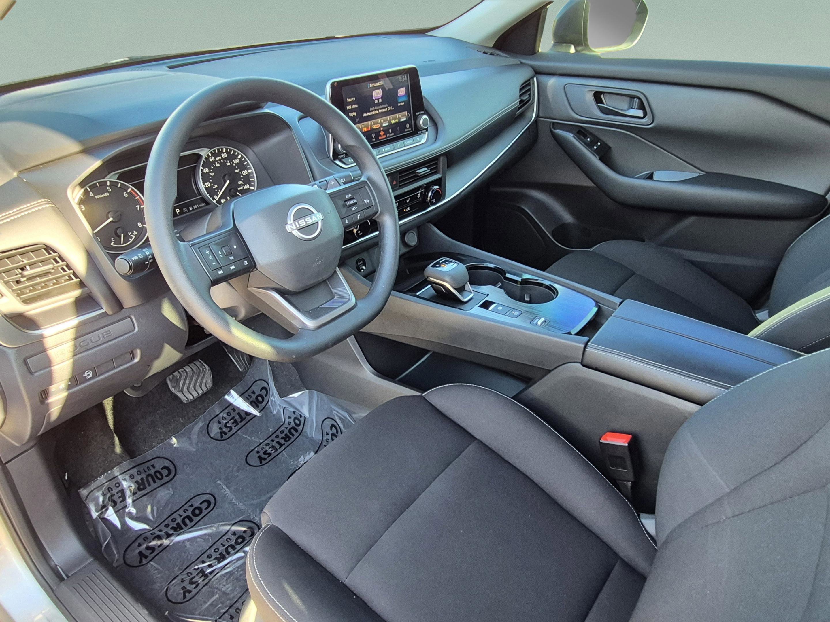 Certified 2025 Nissan Rogue S FWD image 18
