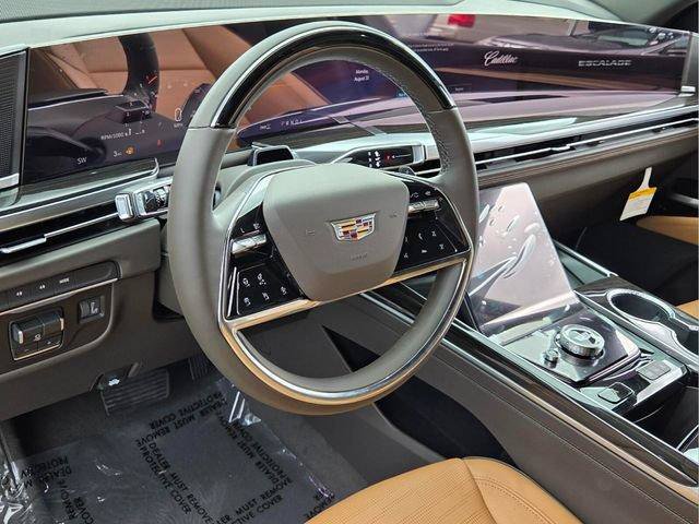 New 2026 Cadillac Escalade Luxury AWD/4WD image 14