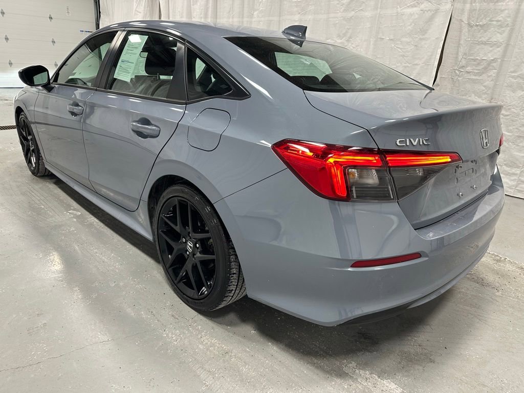 Used 2022 Honda Civic Sport image 5