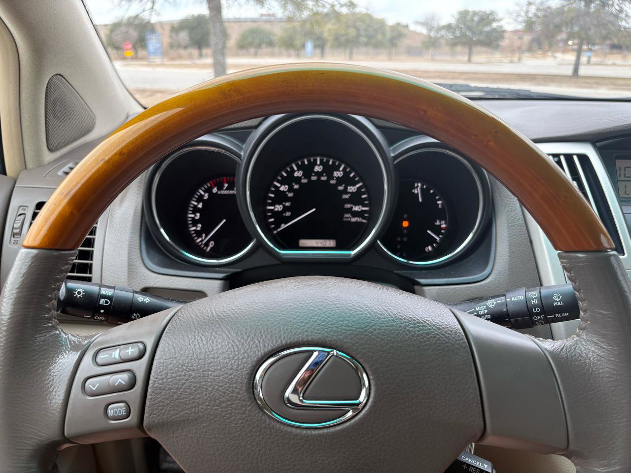 Used 2005 Lexus RX 330 image 57