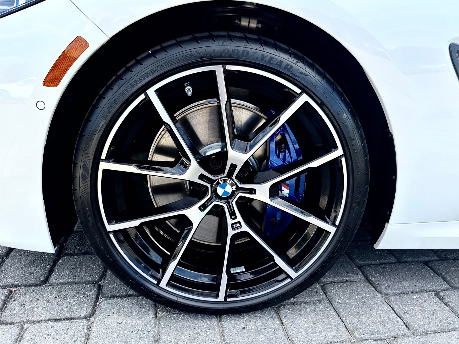 New 2026 BMW 840i Convertible w/ Comfort Seating Package image 11