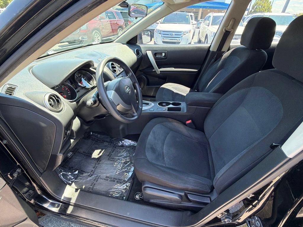 Used 2014 Nissan Rogue S AWD/4WD image 6