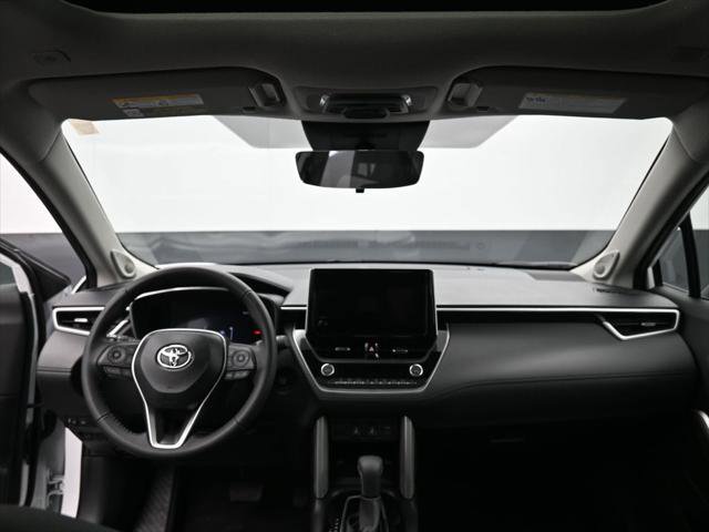 Certified 2025 Toyota Corolla Cross XLE w/ Convenience Package AWD/4WD image 28