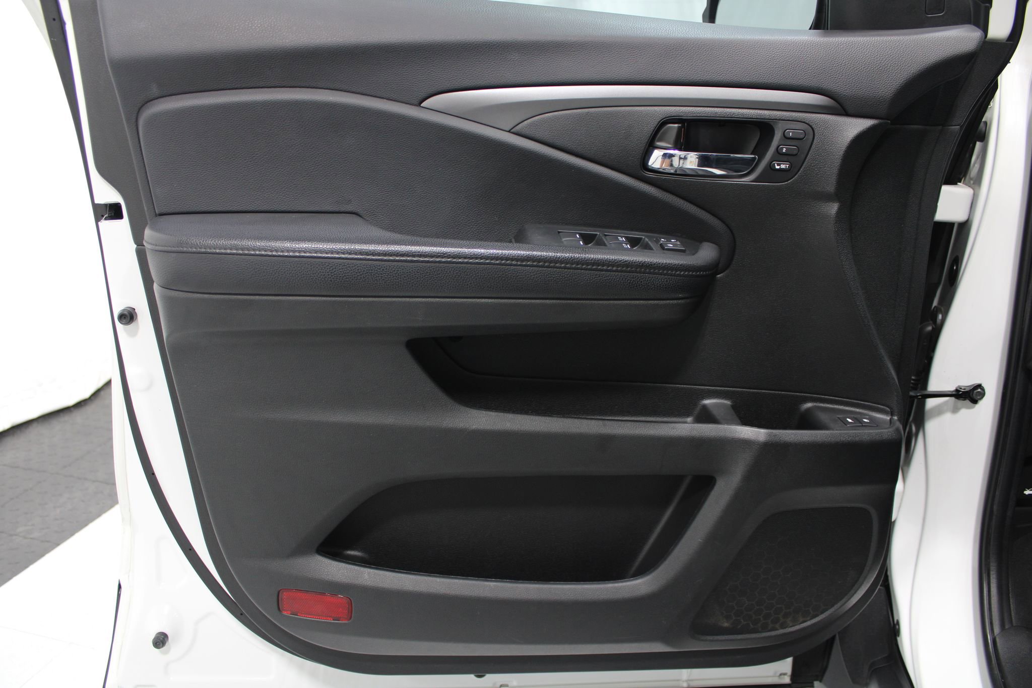 Used 2021 Honda Pilot Special Edition image 11