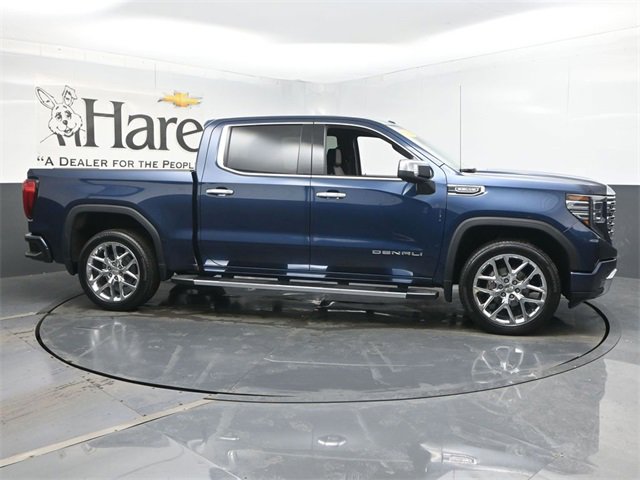 Used 2022 GMC Sierra 1500 Denali image 1