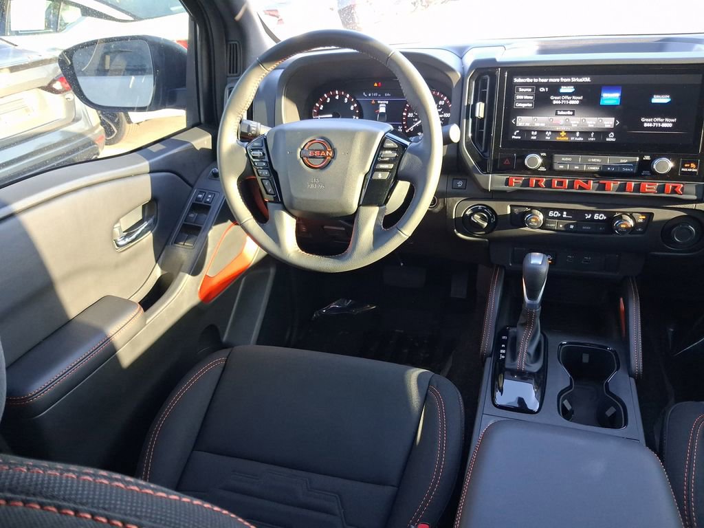 Certified 2025 Nissan Frontier PRO-4X AWD/4WD image 10