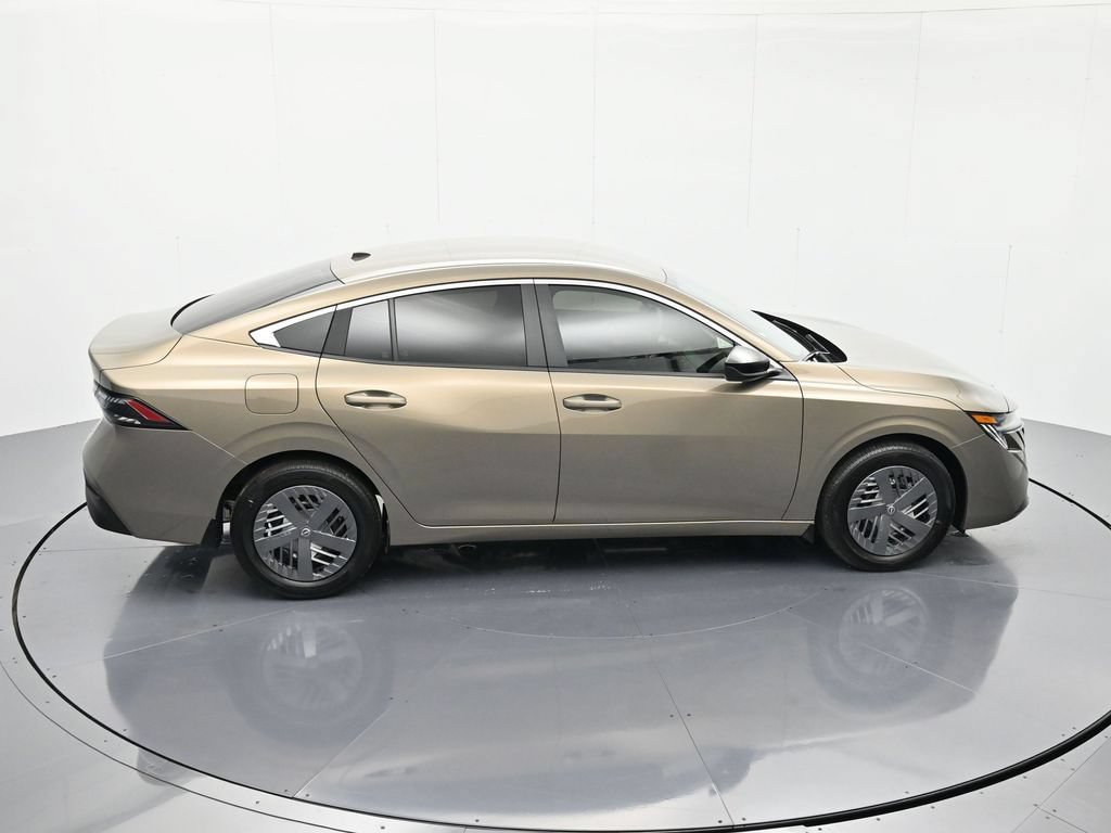 New 2026 Nissan Sentra SV w/ Floor Mat Package FWD image 30