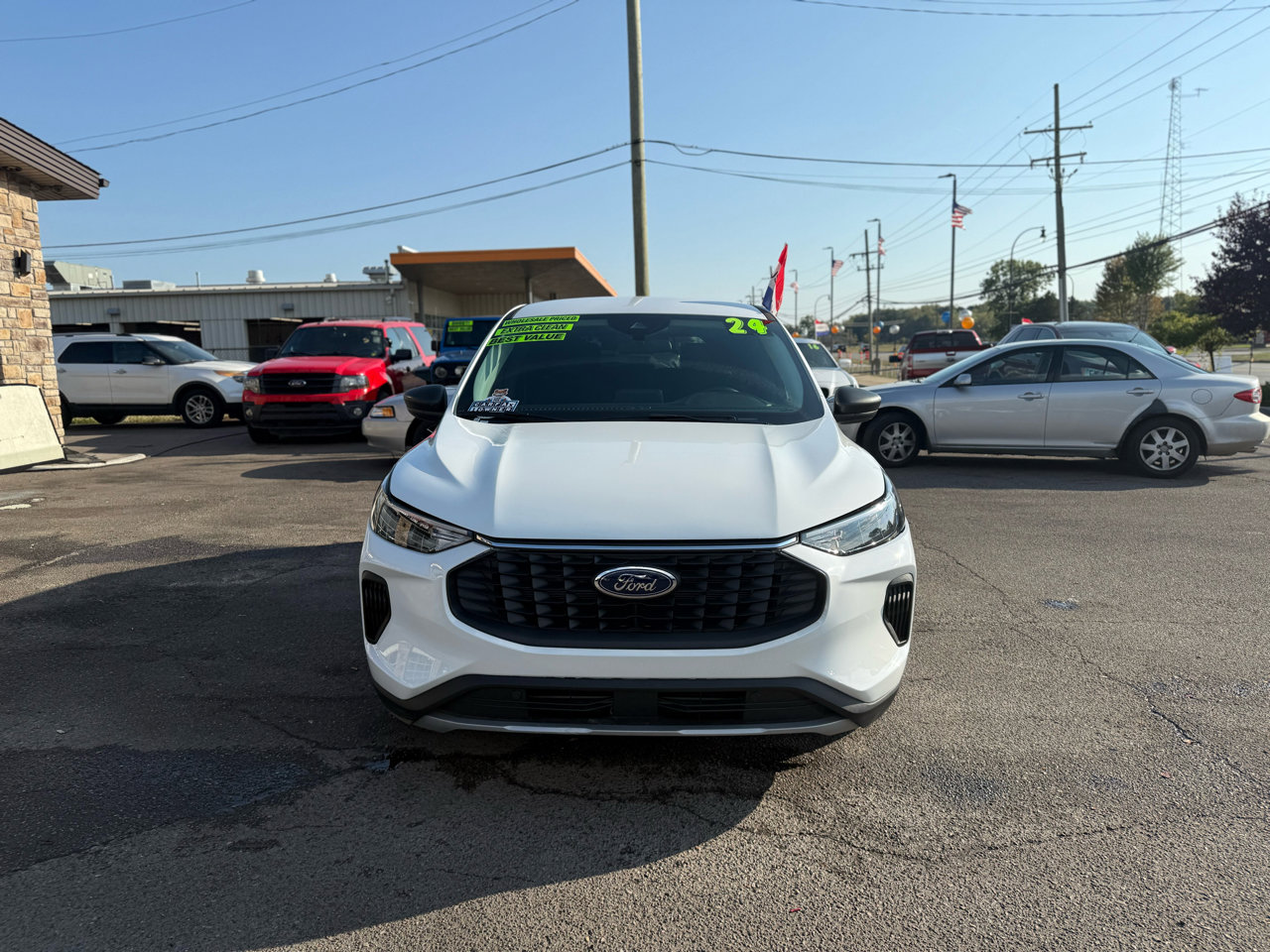 Used 2024 Ford Escape Active image 2