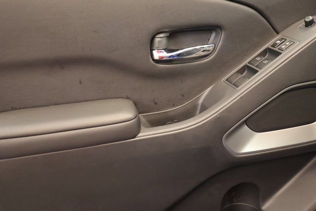 New 2026 Nissan Frontier SV w/ SV Convenience Package image 9