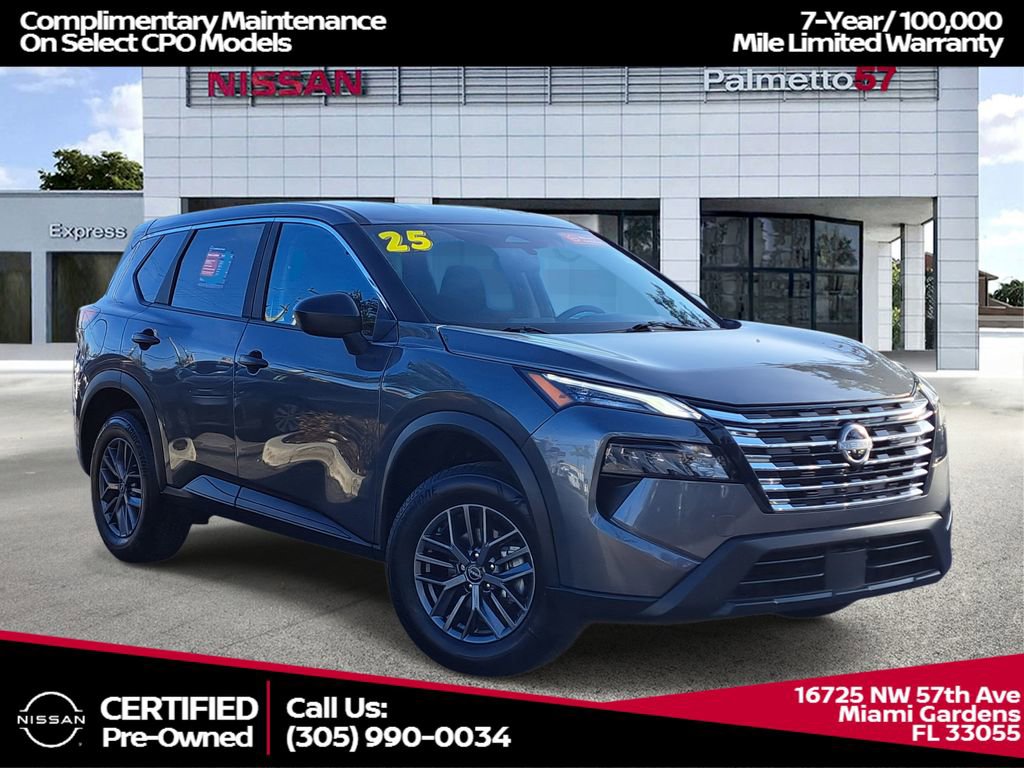 Used 2025 Nissan Rogue S image 1