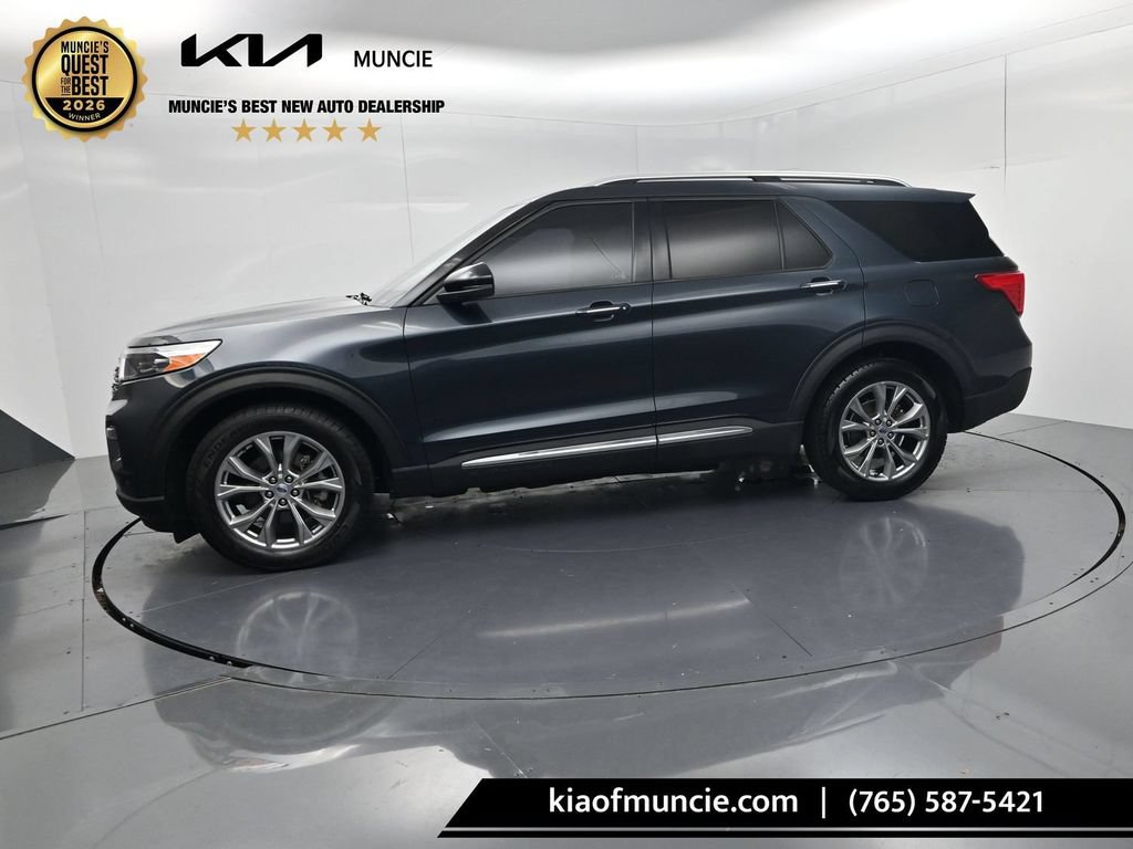 Used 2023 Ford Explorer Limited w/ Equipment Group 301A RWD image 4