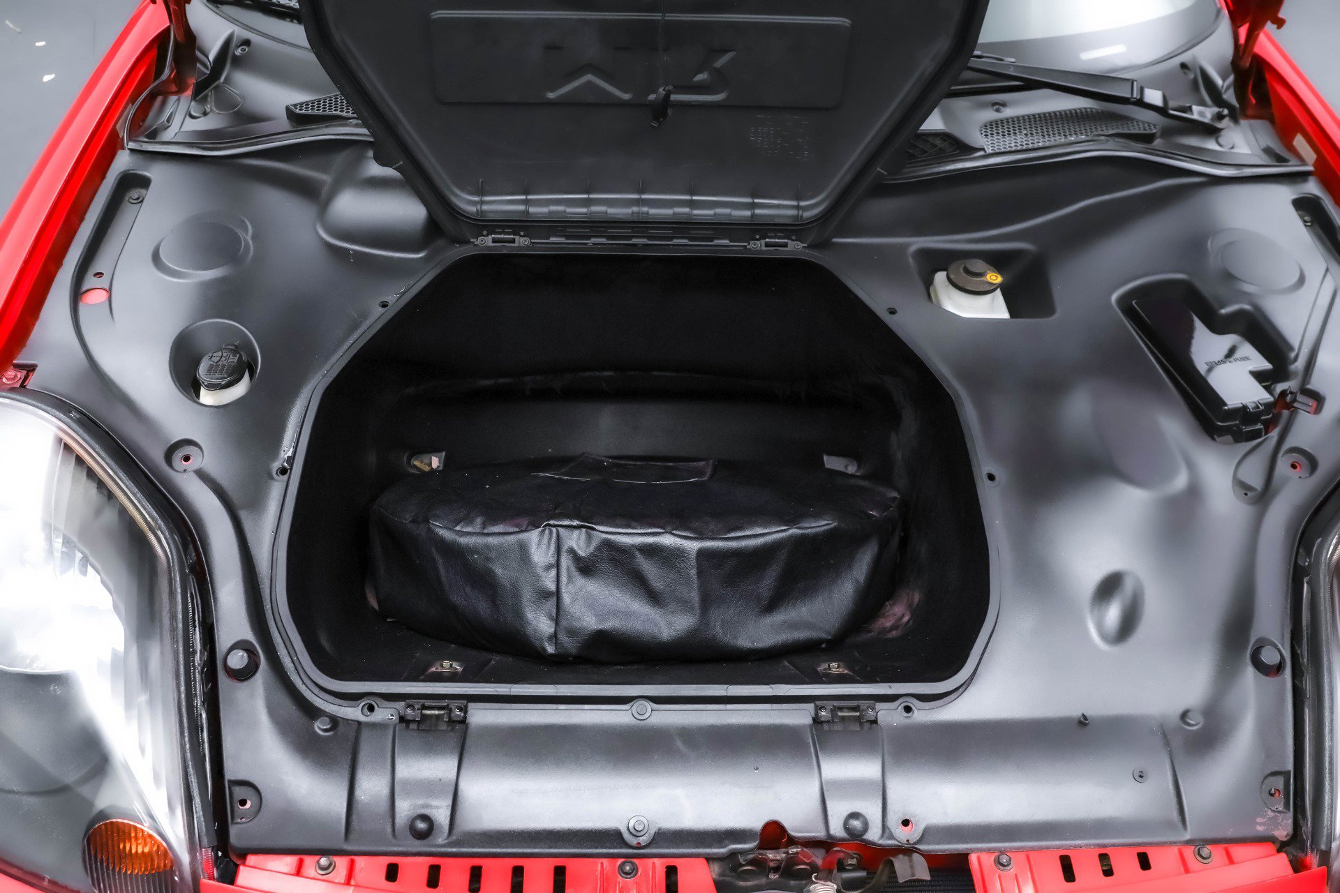 Used 2001 Toyota MR2 image 18