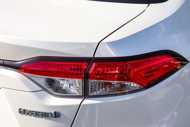Used 2021 Toyota Corolla LE FWD image 10